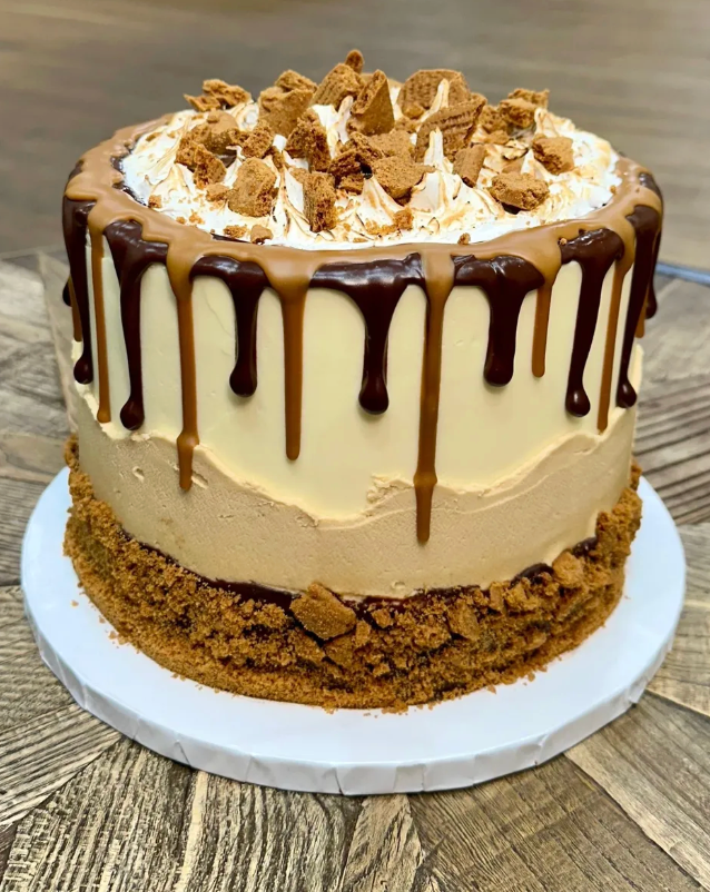 From Brownies to Bespoke Cakes