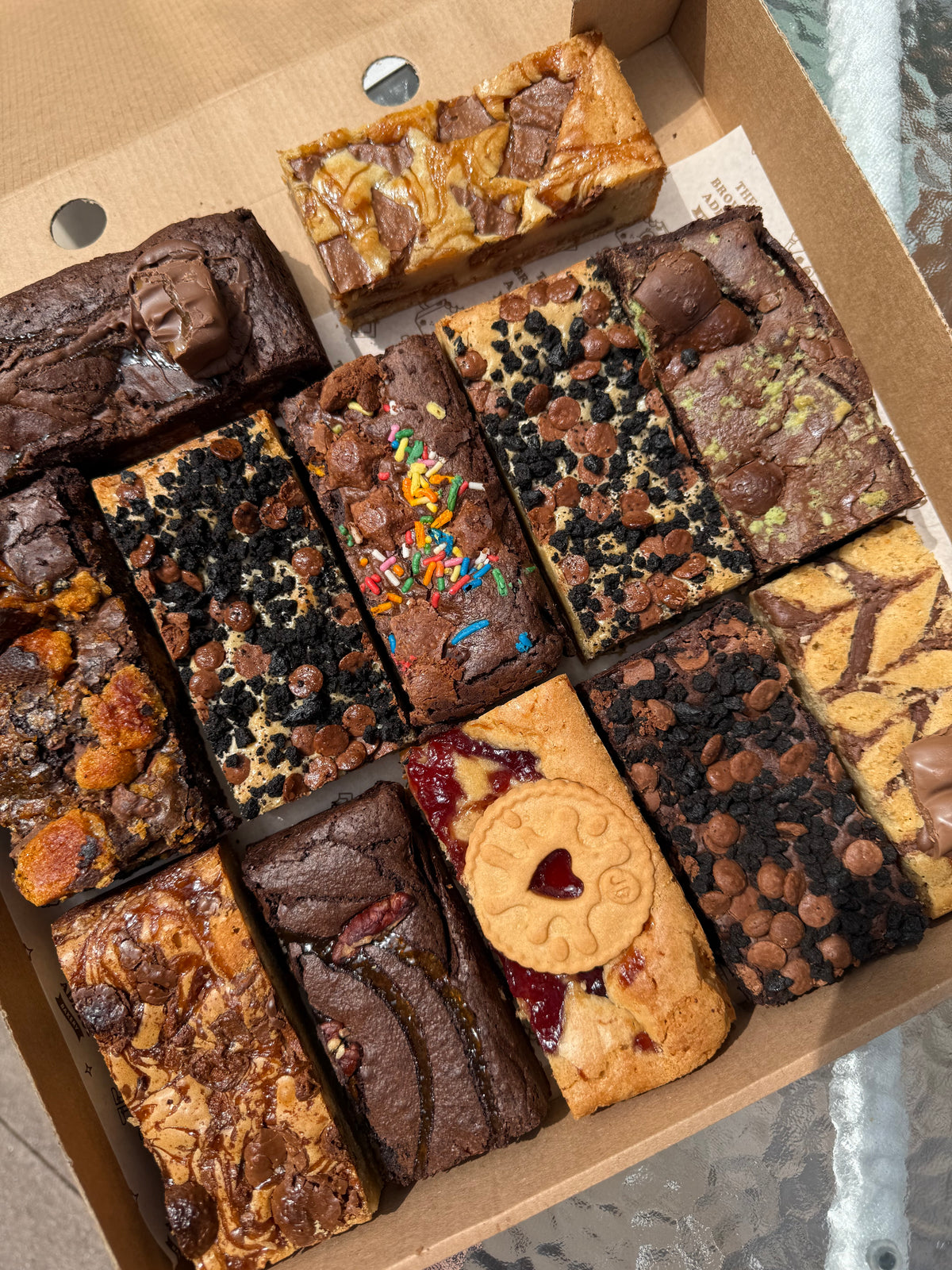 Mixed Box of 6 Brownies + Blondies